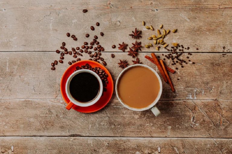 Caffeine in Tea vs Coffee: How They Affect Energy, Health, and Focus