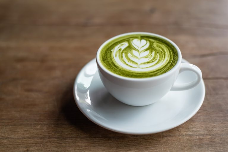 How to Make a Hot Matcha Latte: Step-by-Step Guide for a Creamy Perfect Cup