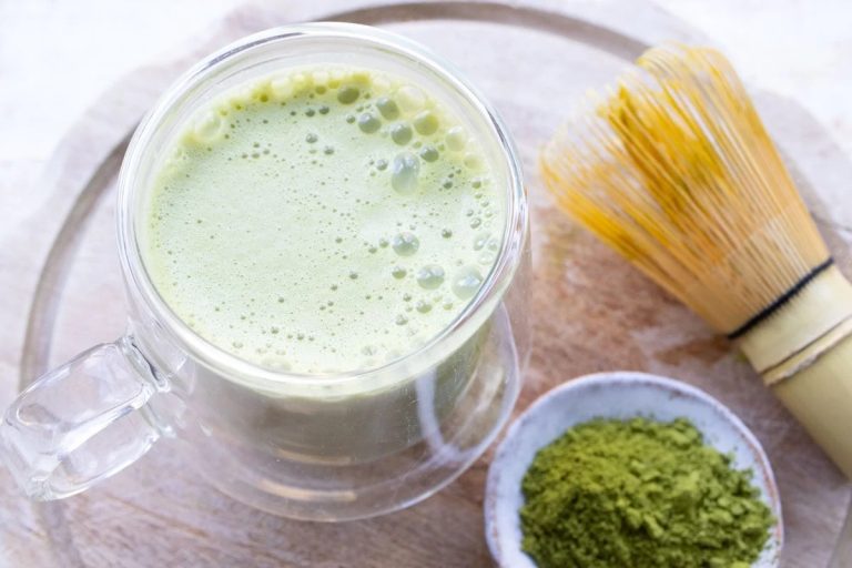 How To Make Lavender Matcha Latte? Step-By-Step Recipe for a Calming Drink