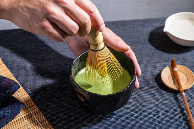 How To Make Matcha Tea Perfectly At Home Every Time